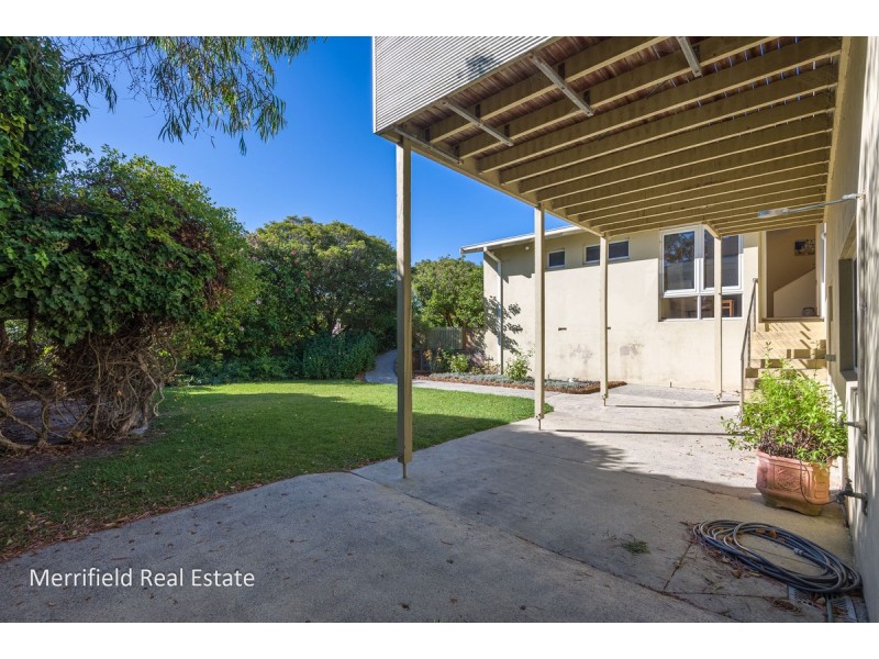 9 Griffiths Street, Collingwood Park WA 6330