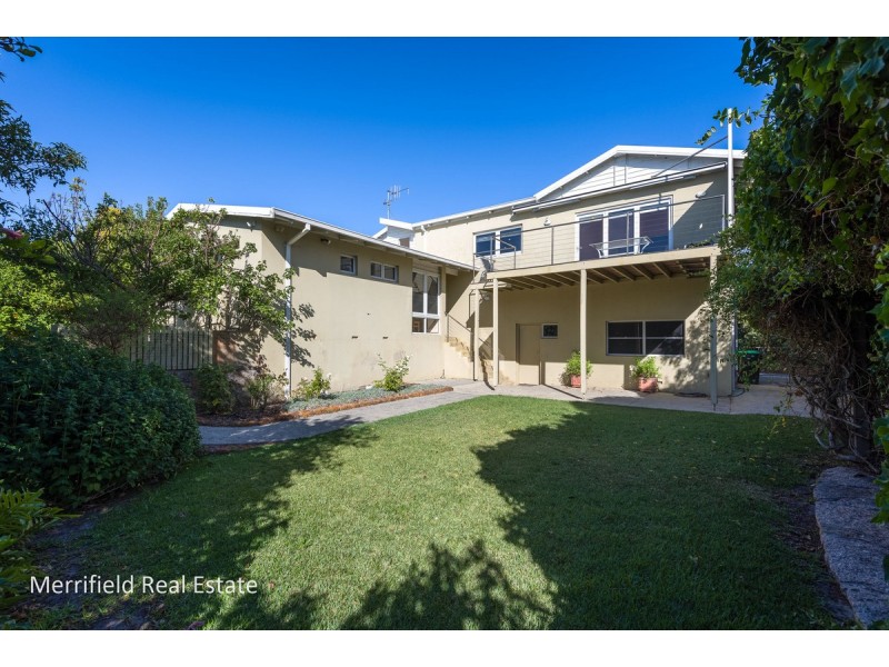 9 Griffiths Street, Collingwood Park WA 6330