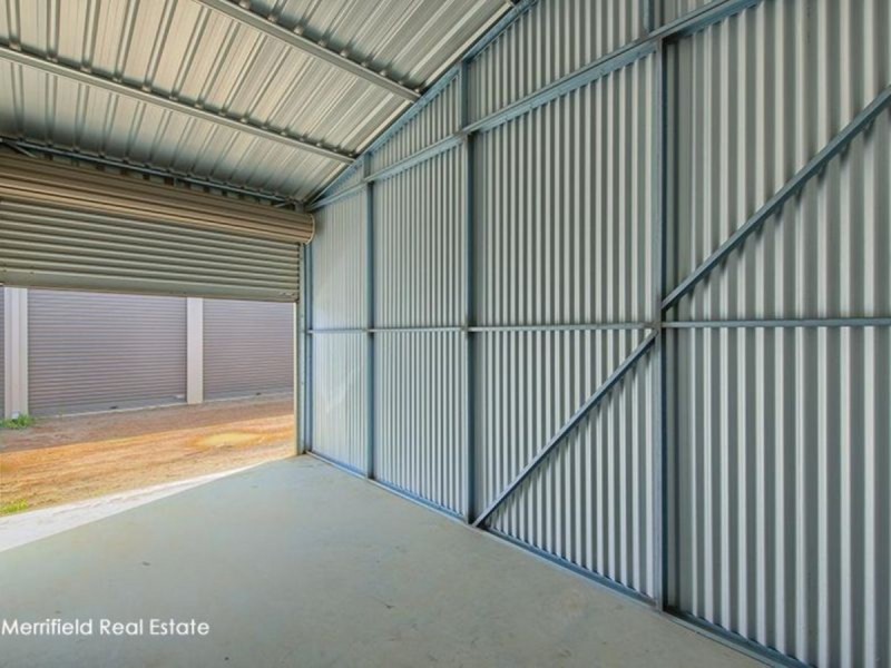 7 Stirling Street, Robinson WA 6330