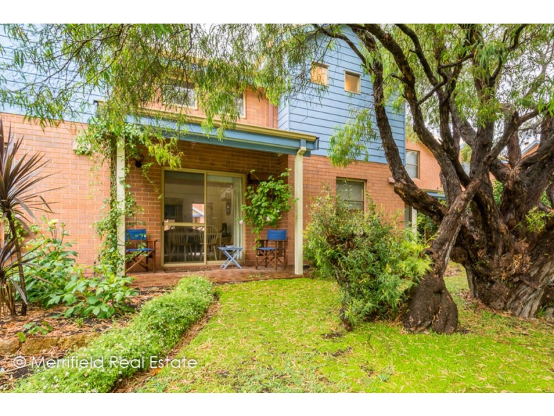 12/21 Adelaide Crescent, Middleton Beach WA 6330