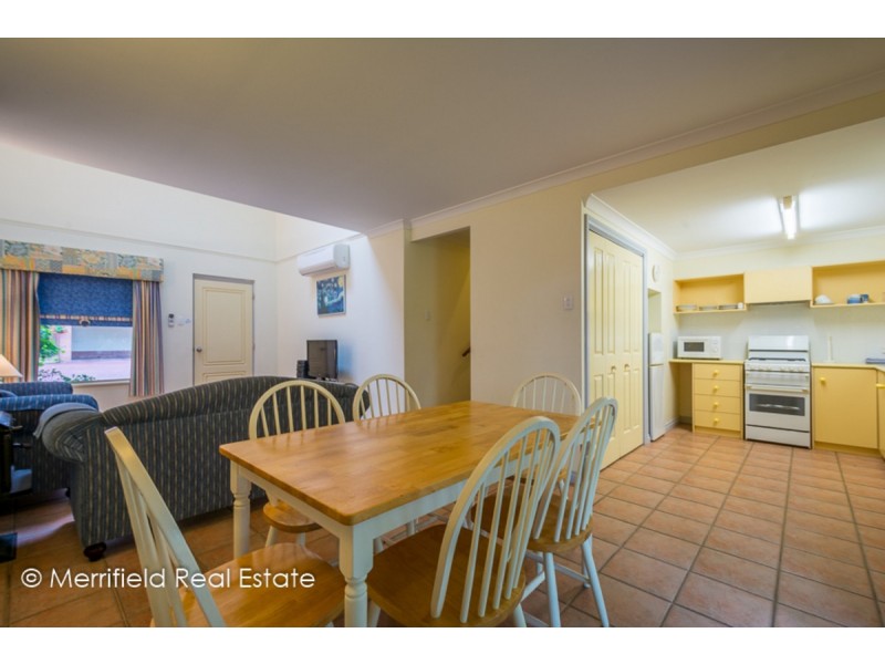 12/21 Adelaide Crescent, Middleton Beach WA 6330