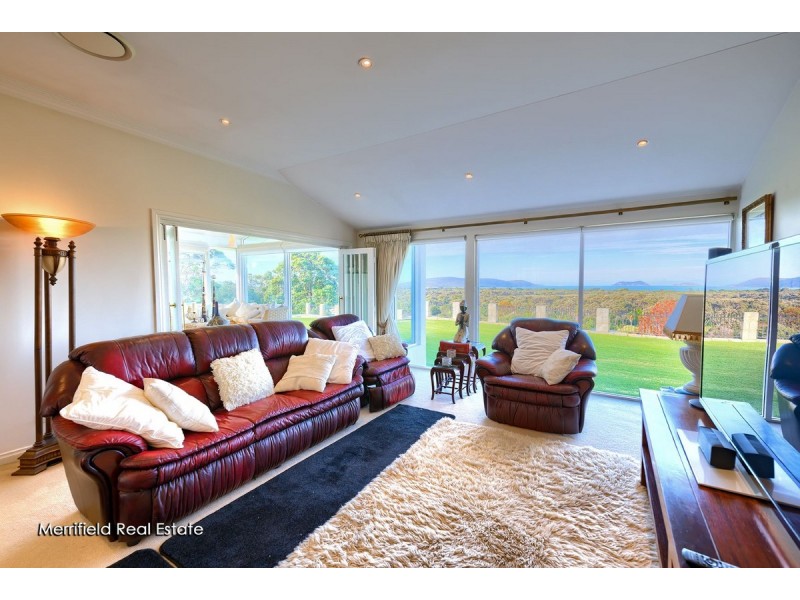 56 Greenshields Street, Mira Mar WA 6330