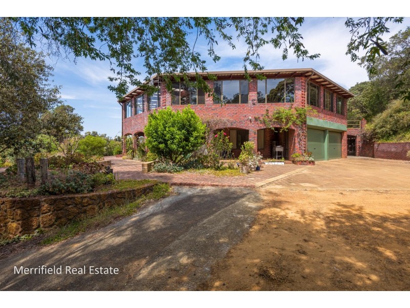 71 Diamond Street, Little Grove WA 6330