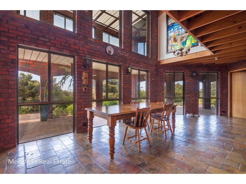 71 Diamond Street, Little Grove WA 6330