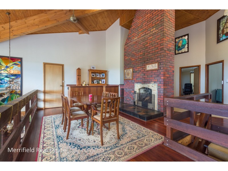 71 Diamond Street, Little Grove WA 6330