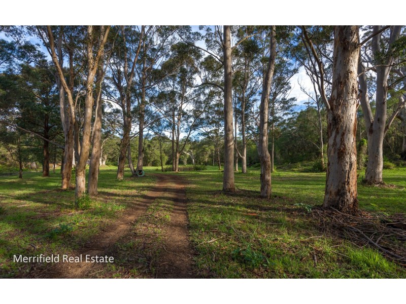 96 Shapland Road, Youngs Siding WA 6330