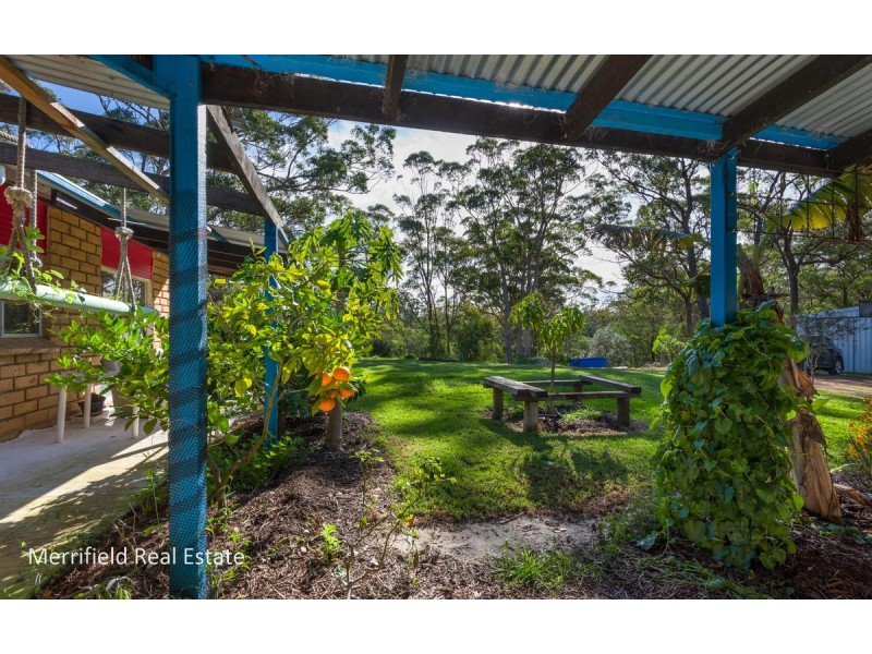 96 Shapland Road, Youngs Siding WA 6330