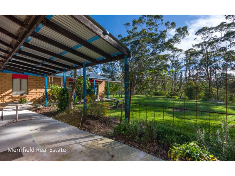 96 Shapland Road, Youngs Siding WA 6330