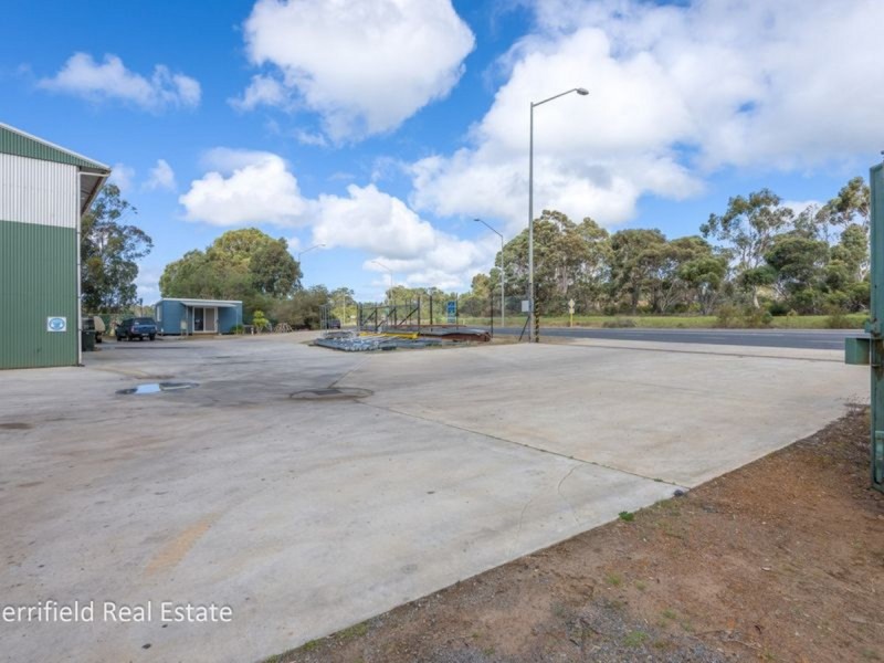 562A Chester Pass Road, King River WA 6330