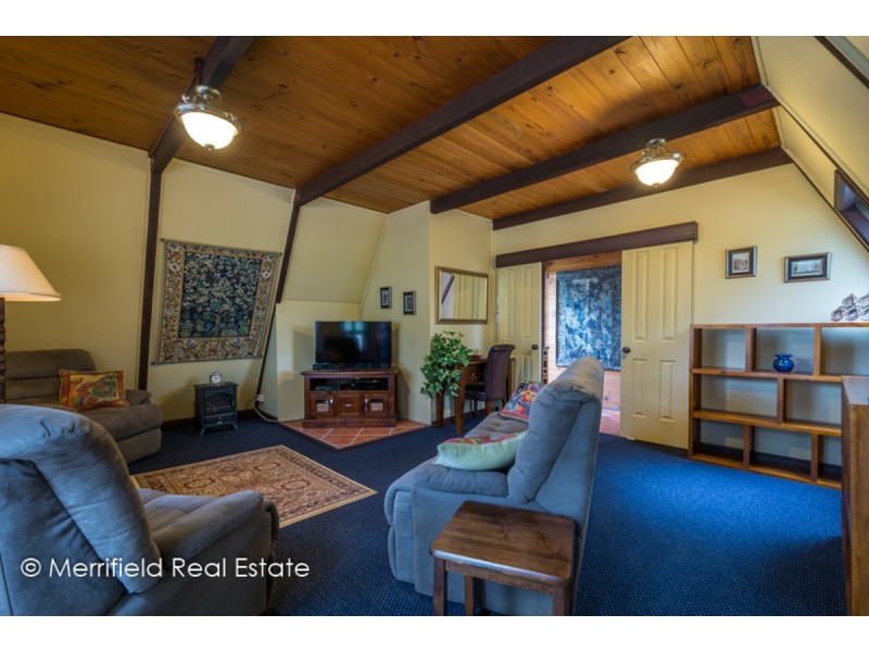 3 Bolganup Road, Porongurup WA 6324