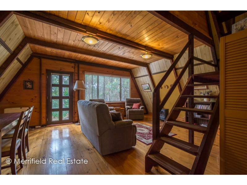 3 Bolganup Road, Porongurup WA 6324