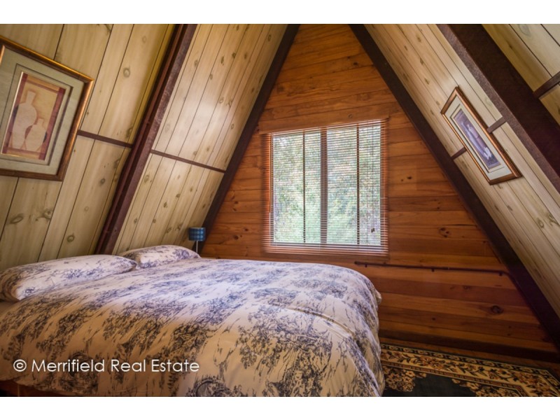 3 Bolganup Road, Porongurup WA 6324