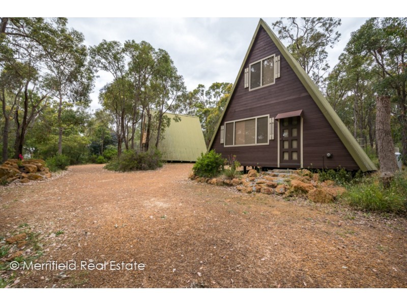 3 Bolganup Road, Porongurup WA 6324