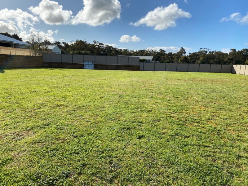 636 Cahill Court, Gledhow WA 6330