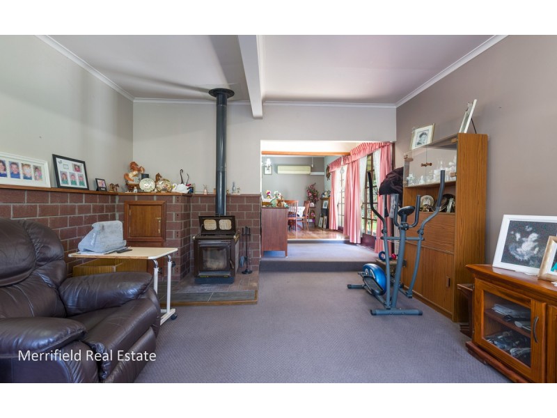 34 Elphinstone Road, Mount Elphinstone WA 6330