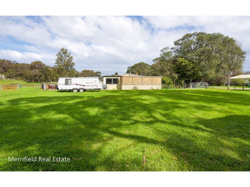 34 Elphinstone Road, Mount Elphinstone WA 6330
