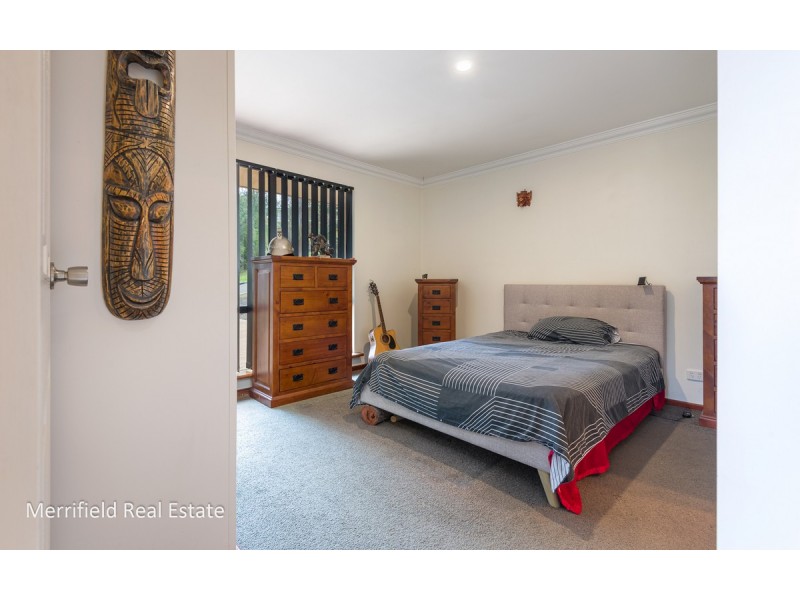 13 Lound Street, Bayonet Head WA 6330