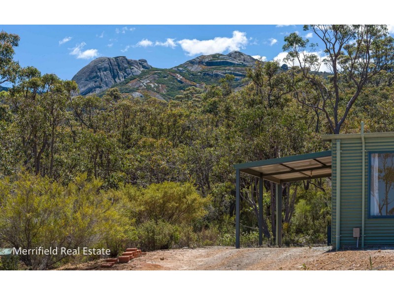 45 Mira Flores Avenue, Porongurup WA 6324