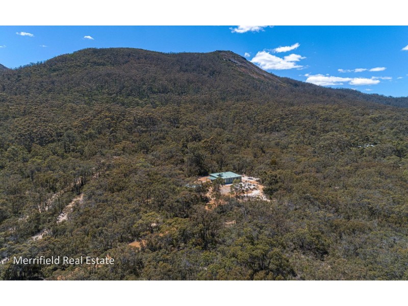 45 Mira Flores Avenue, Porongurup WA 6324