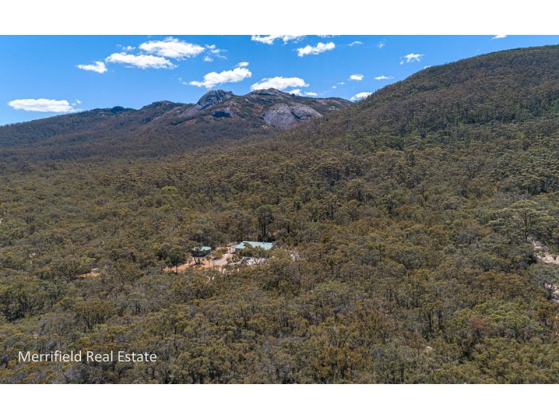 45 Mira Flores Avenue, Porongurup WA 6324