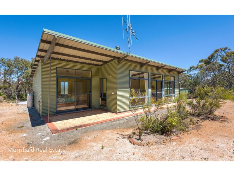 45 Mira Flores Avenue, Porongurup WA 6324