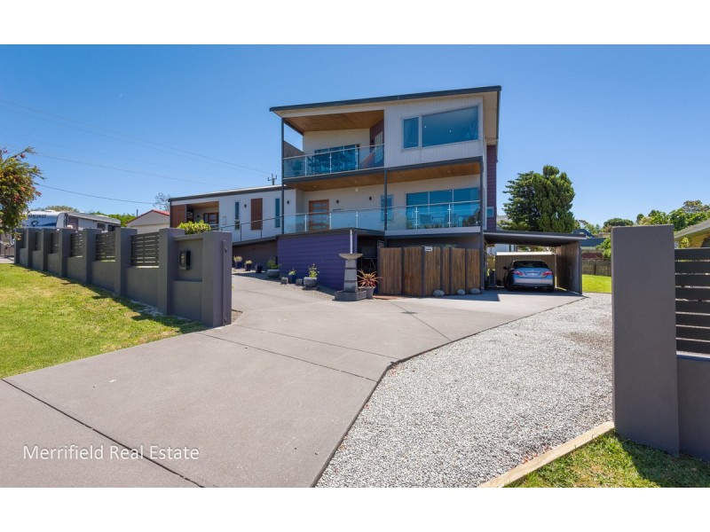 17 Lion Street, Mount Melville WA 6330