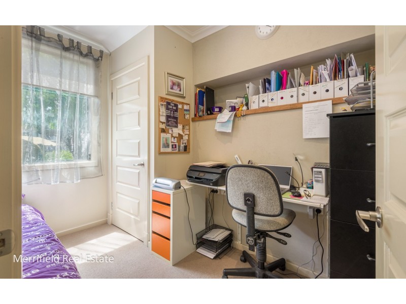 17 Lion Street, Mount Melville WA 6330