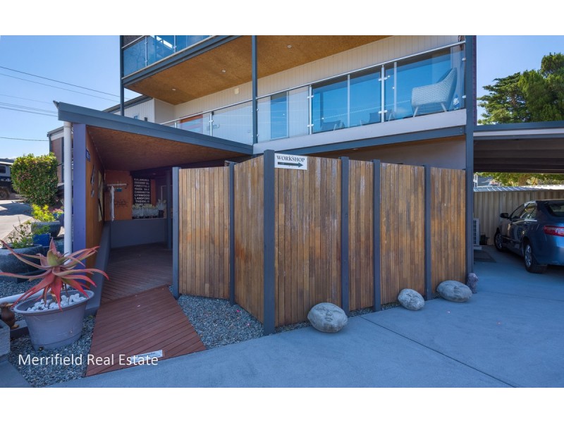 17 Lion Street, Mount Melville WA 6330