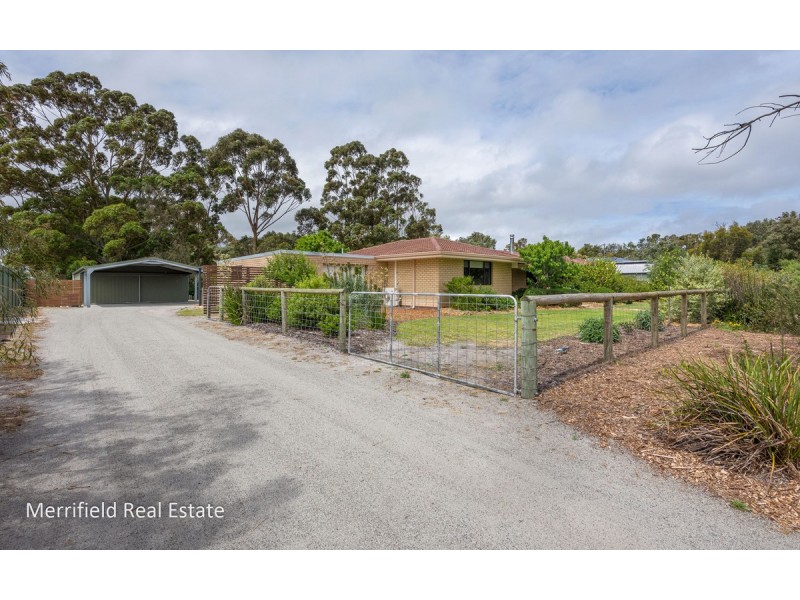 15 Alison Parade, Bayonet Head WA 6330