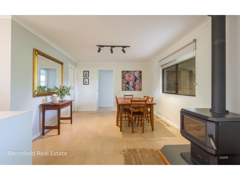 15 Alison Parade, Bayonet Head WA 6330