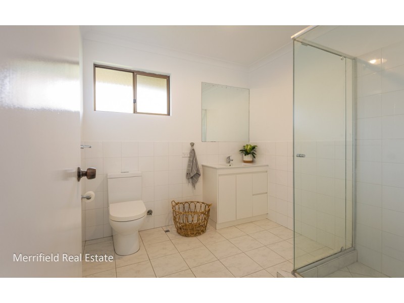 15 Alison Parade, Bayonet Head WA 6330