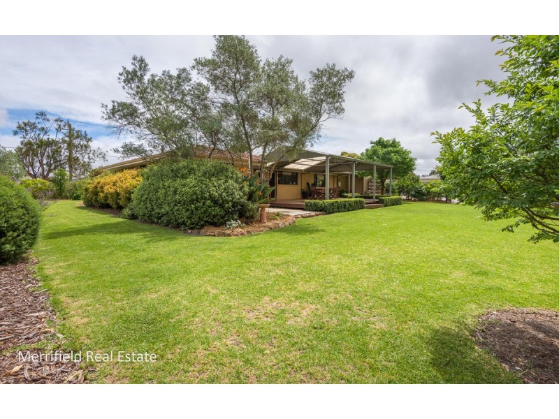 15 Alison Parade, Bayonet Head WA 6330