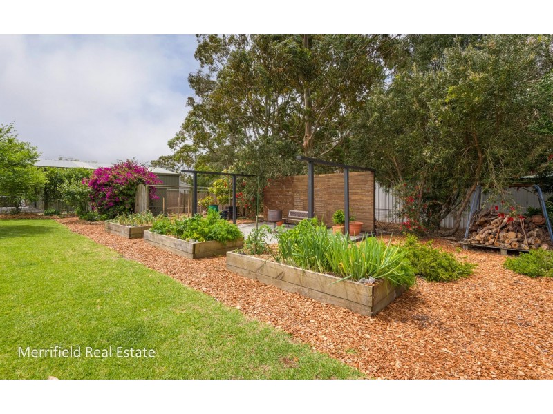 15 Alison Parade, Bayonet Head WA 6330