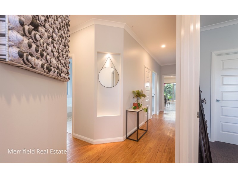 16 Goddard Way, Mckail WA 6330