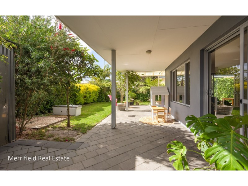 16 Goddard Way, Mckail WA 6330