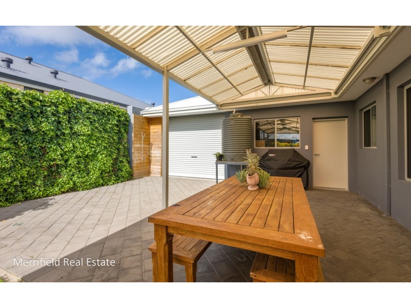 16 Goddard Way, Mckail WA 6330