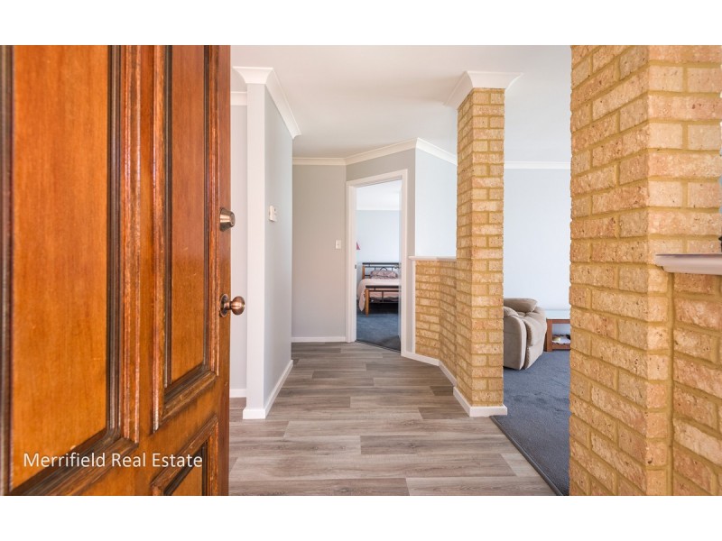 56 McGonnell Road, Orana WA 6330