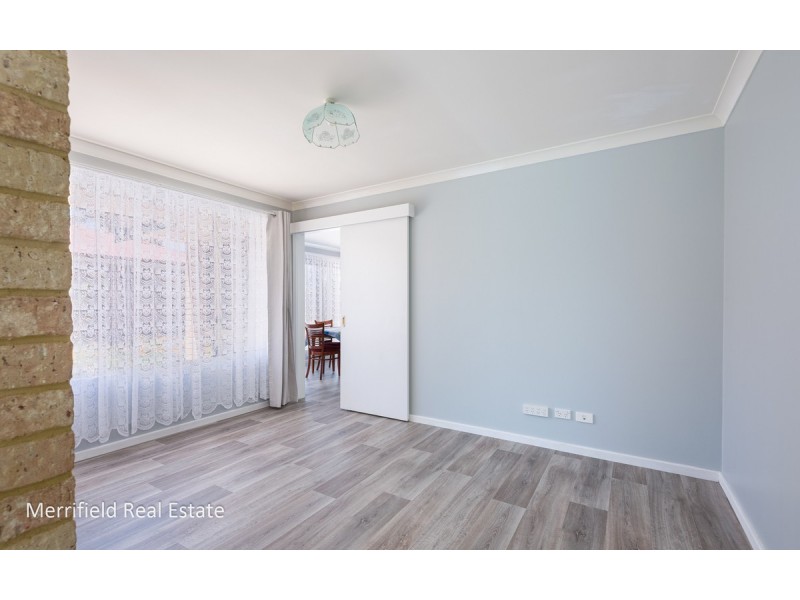 56 McGonnell Road, Orana WA 6330