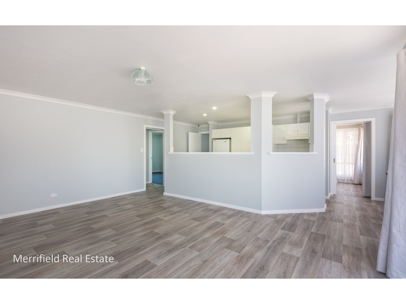 56 McGonnell Road, Orana WA 6330