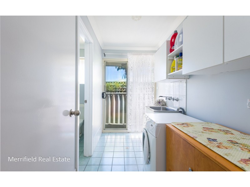 56 McGonnell Road, Orana WA 6330