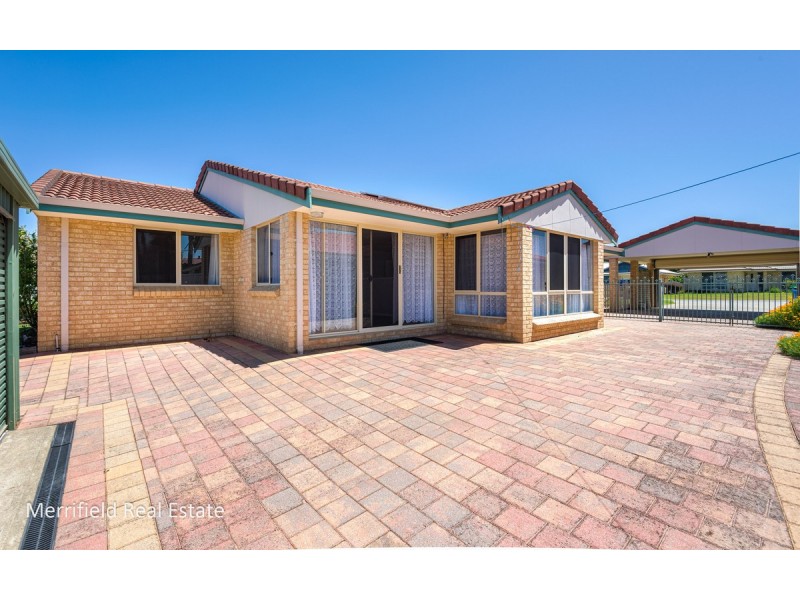 56 McGonnell Road, Orana WA 6330