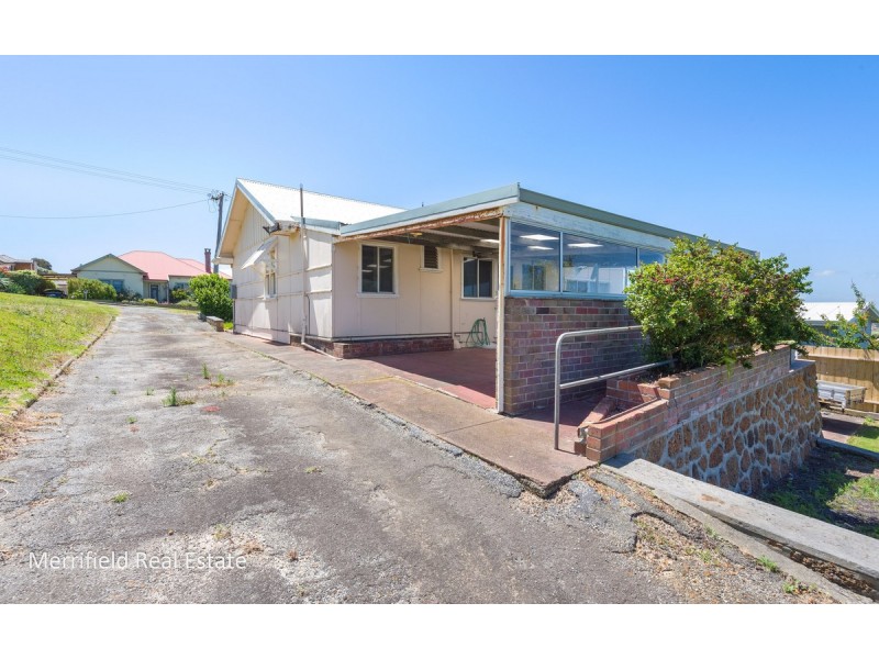 24 Crossman Street, Mount Melville WA 6330