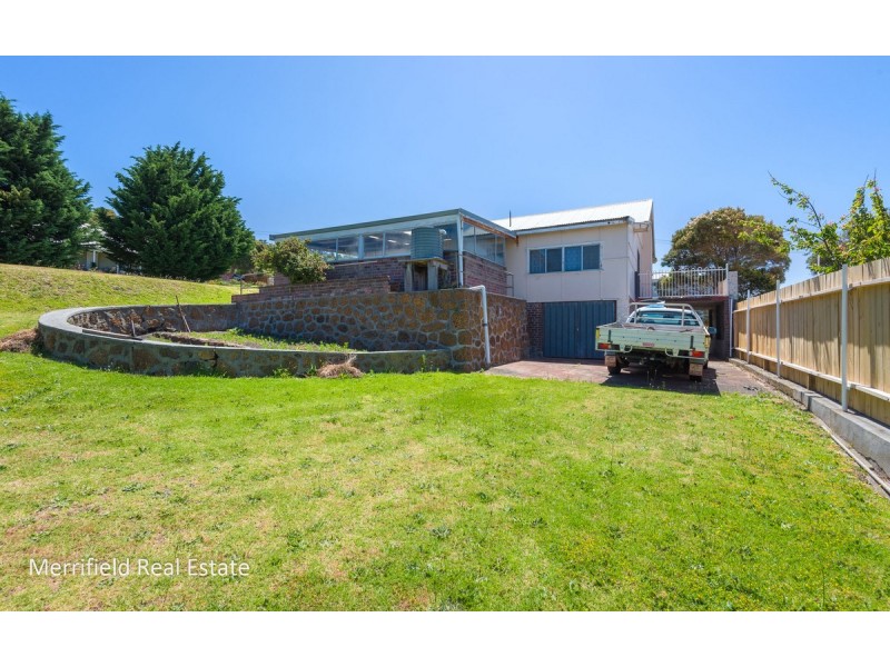 24 Crossman Street, Mount Melville WA 6330