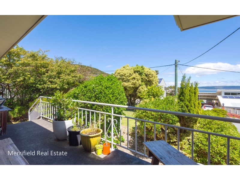 8 Finlay Street, Albany WA 6330