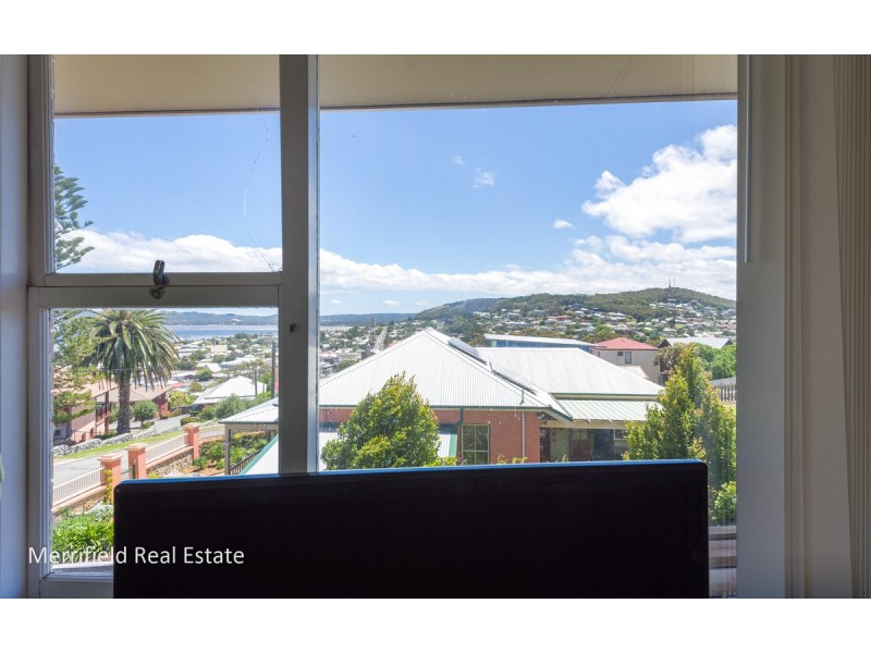 8 Finlay Street, Albany WA 6330