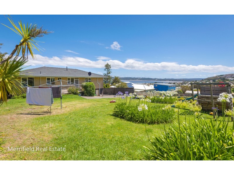 8 Finlay Street, Albany WA 6330