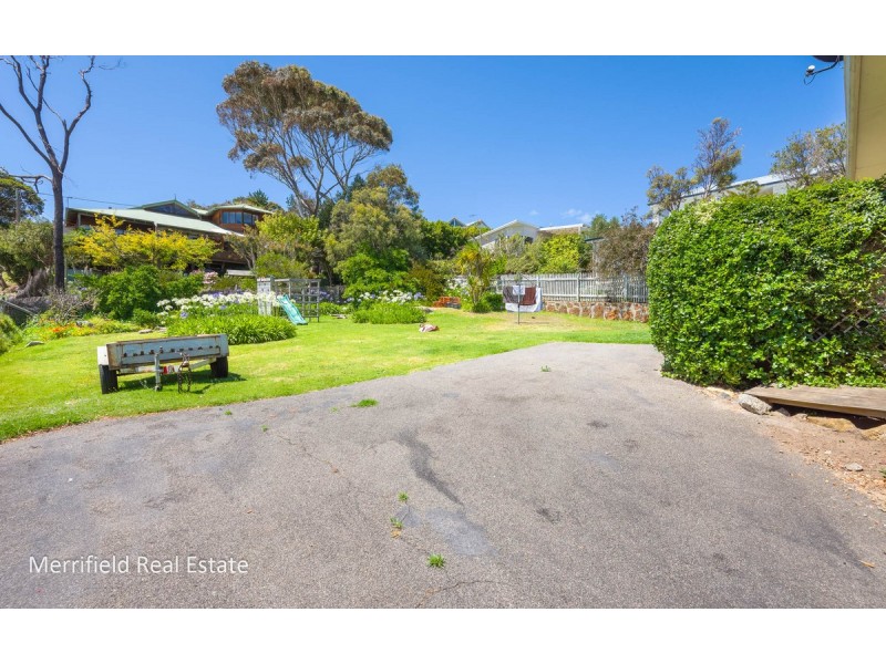 8 Finlay Street, Albany WA 6330