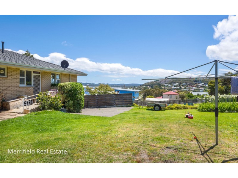 8 Finlay Street, Albany WA 6330