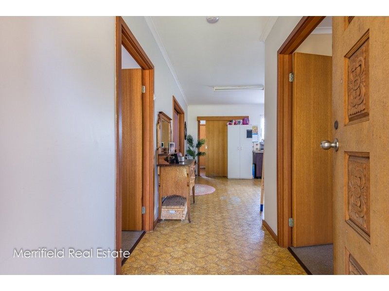 106A Burt Street, Mount Clarence WA 6330