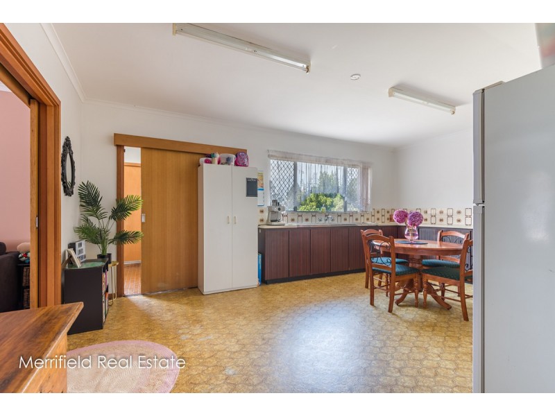 106A Burt Street, Mount Clarence WA 6330